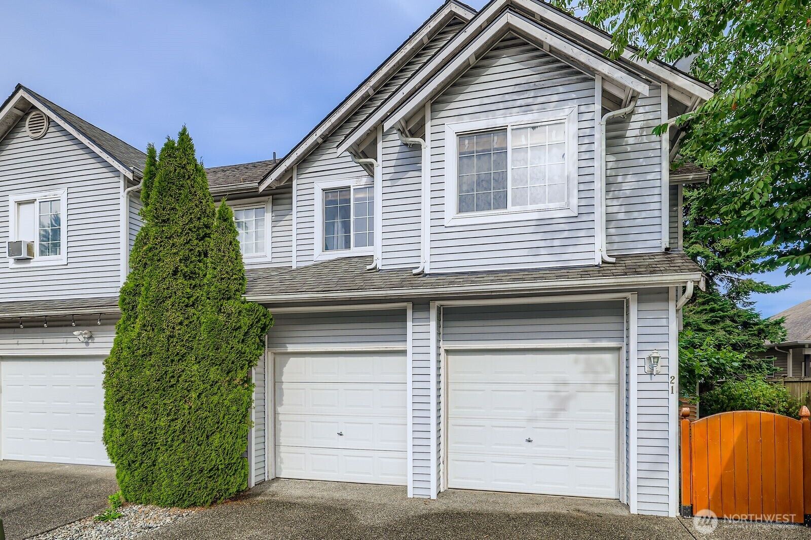 Property Photo:  21  95th Drive SE  WA 98258 