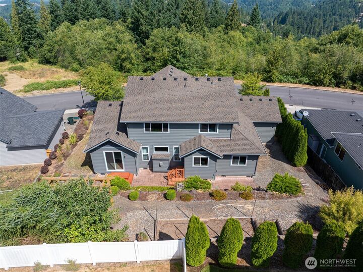 Property Photo:  850  Waters Watch  WA 98625 