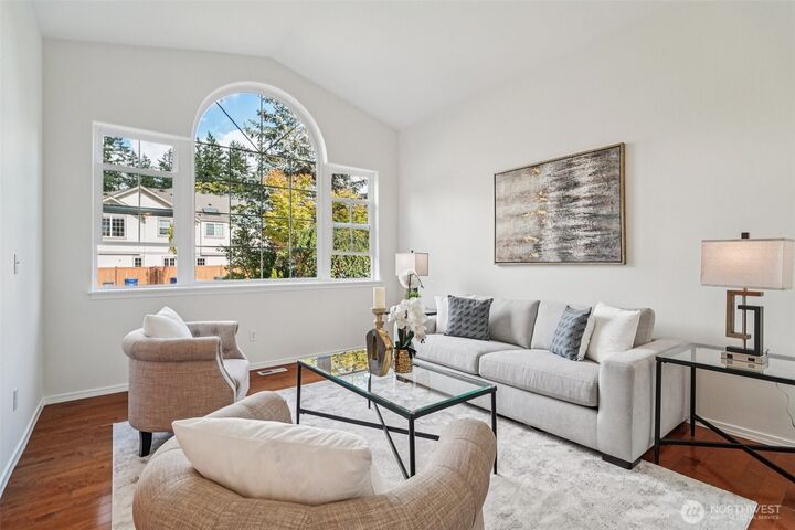 Property Photo: 529 235th Avenue NE WA 98074