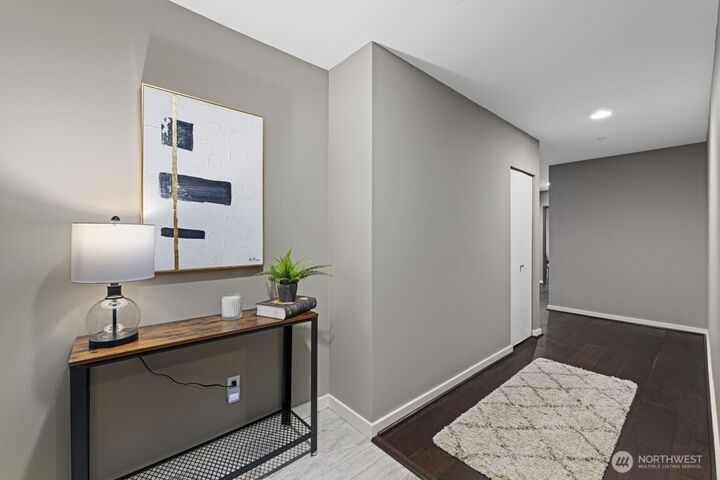 Property Photo:  2440  Western Avenue 603  WA 98121 