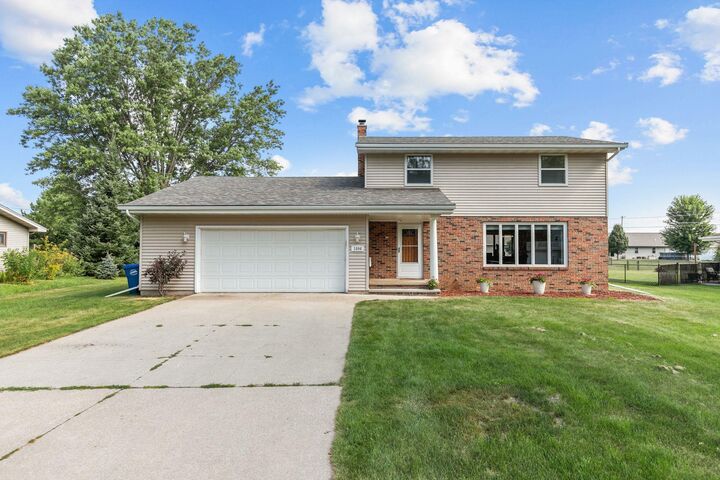 1894 Susan Avenue  Neenah WI 54956 photo