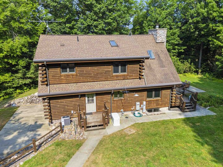 Property Photo: 15789 Hickory Lane WI 54149