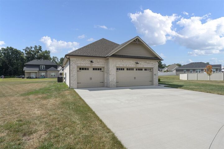 Property Photo:  312 Olympia Court  KY 42103 