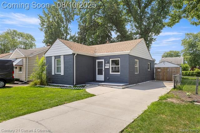 Property Photo: 2527 Corbin Street MI 48122