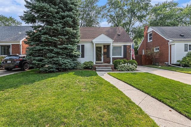 Property Photo: 3006 N Blair Avenue MI 48073