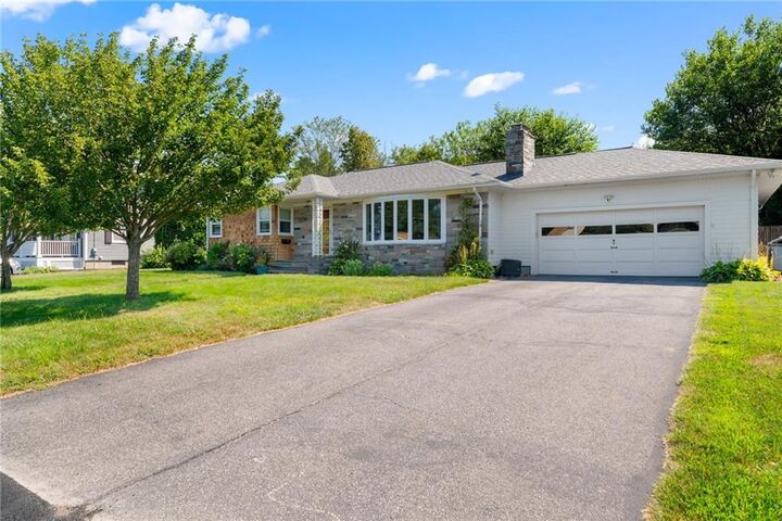 30 Oak Grove Boulevard  North Providence RI 02911 photo