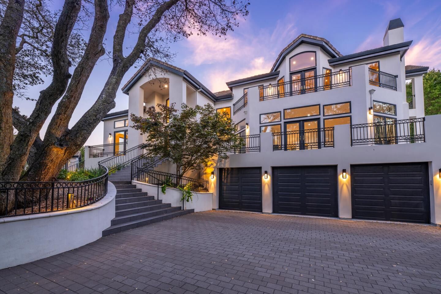 Property Photo: 333 Raymundo Drive CA 94062