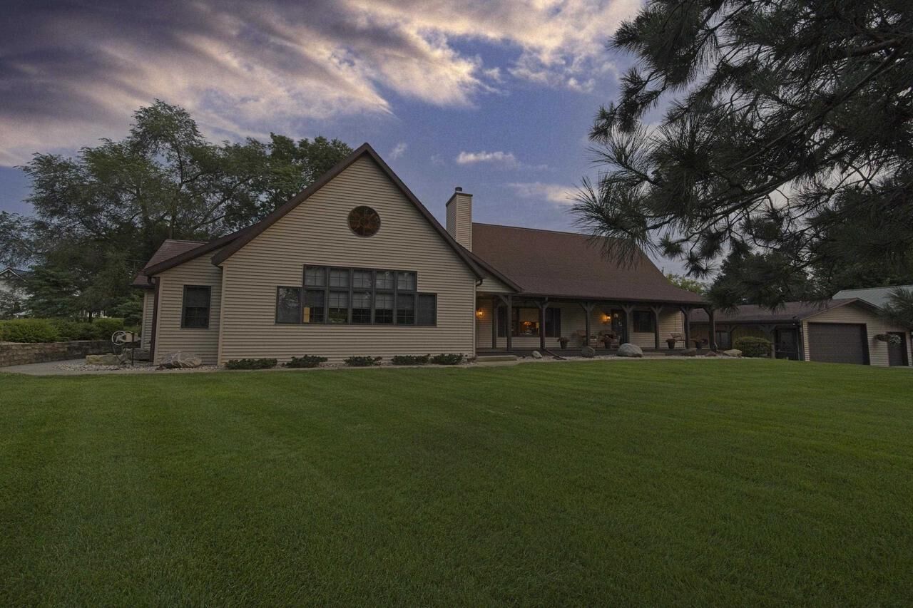 Property Photo:  W10933 Corning Street  WI 53955 