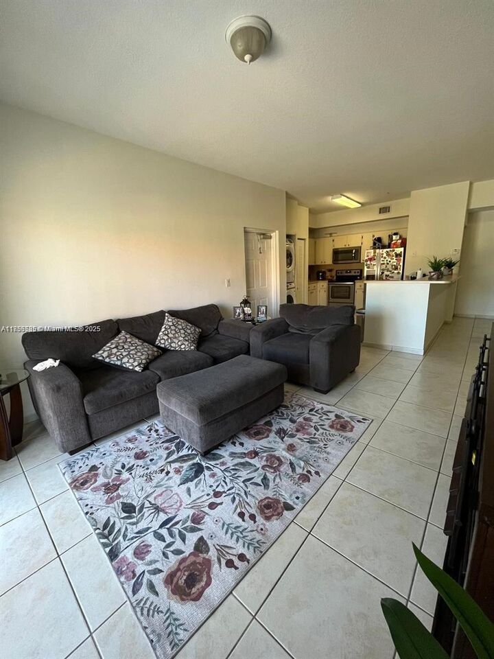 7270 NW 114th Ave 203-9  Doral FL 33178 photo