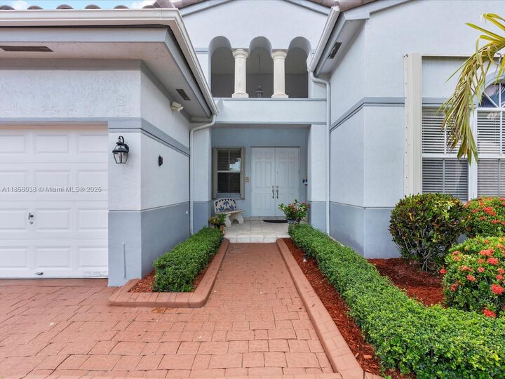 Property Photo:  13110 SW 21st St  FL 33027 