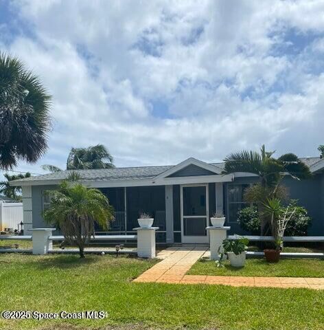Property Photo:  426 S Neptune Drive  FL 32937 