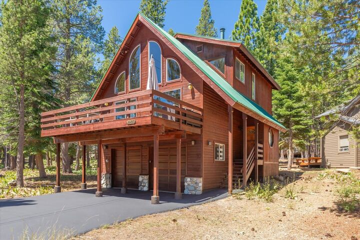 11539 Chalet Road  Truckee CA 96161 photo
