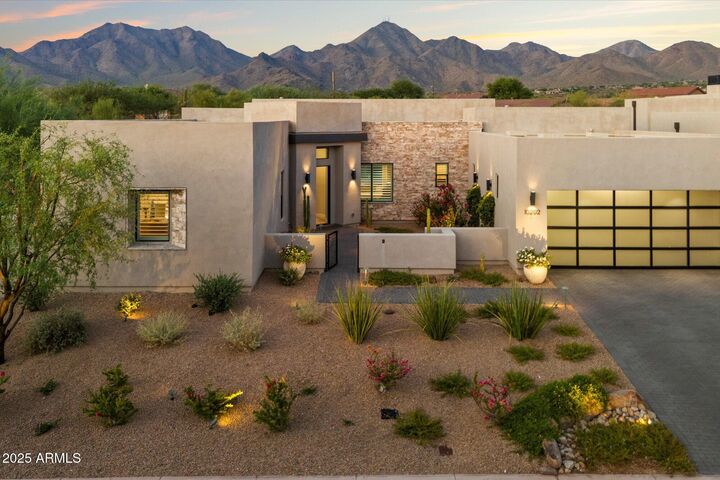 Property Photo: 10202 E Camelot Court AZ 85255