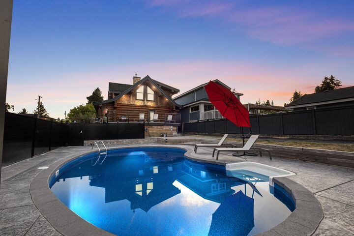 Property Photo:  819 Scott Street  BC V3L 4V1 