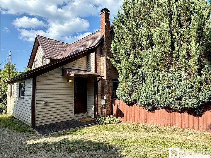 Property Photo:  10 Dean Street  NY 14772 