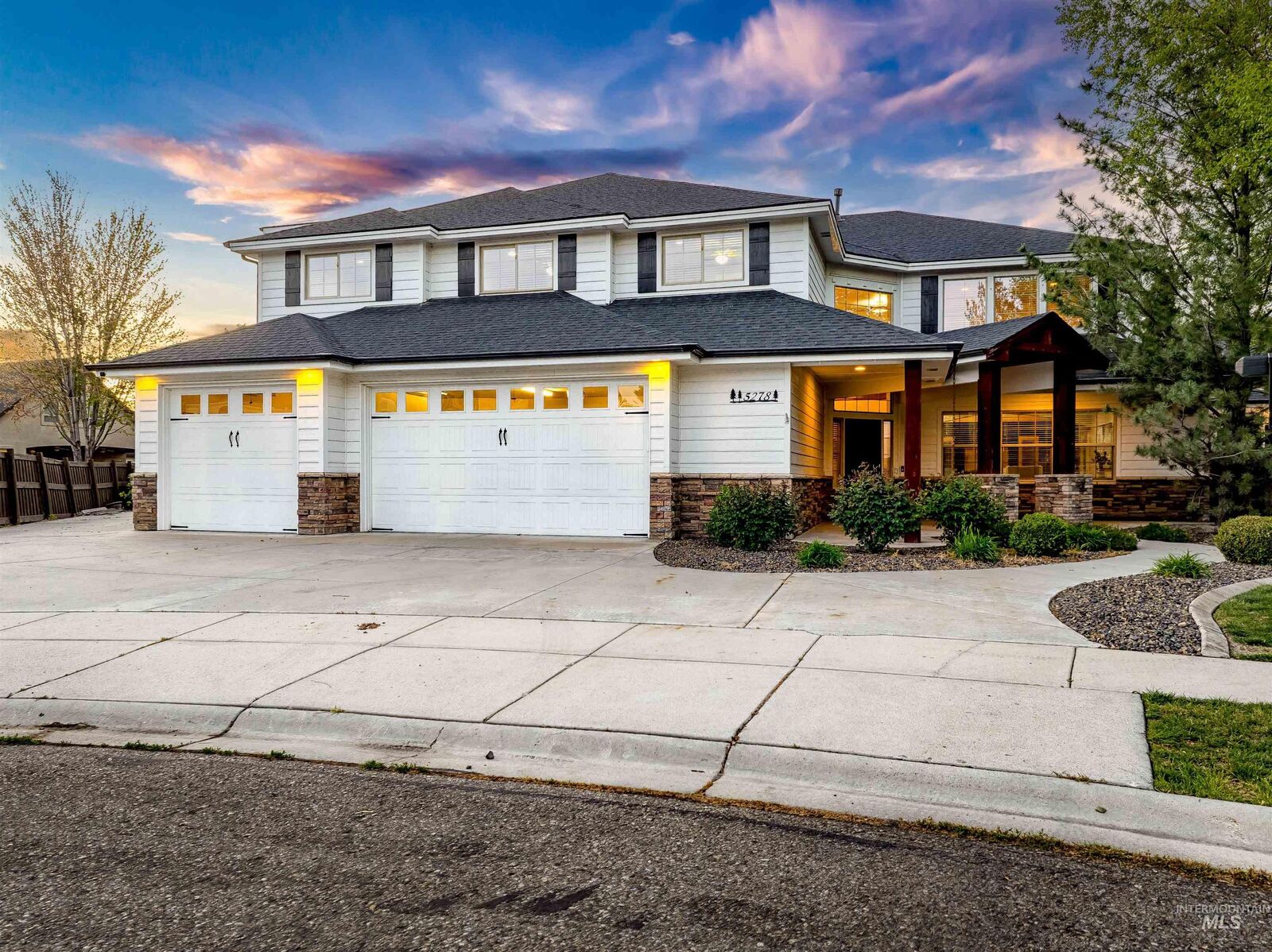 Property Photo: 5278 N Cougar Flat Pl ID 83646
