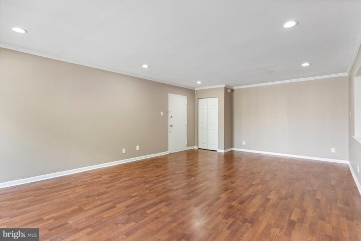Property Photo: 10110 Campus Way S 304-8A MD 20774