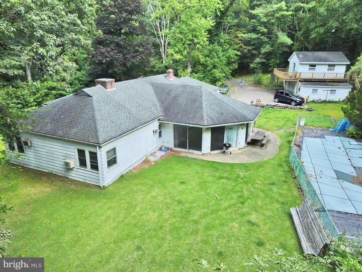 Property Photo:  7732 State Route 209  PA 17048 