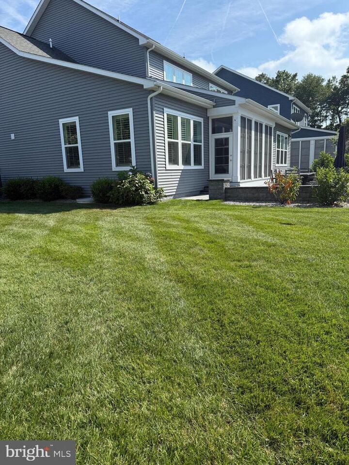 Property Photo:  33261 Paradisio Grns  DE 19970 