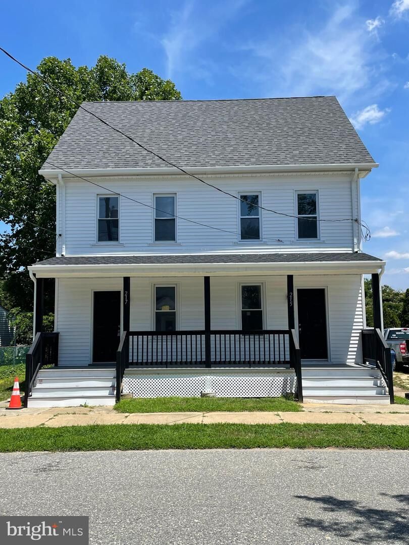 Property Photo:  215 Broad  NJ 08085 