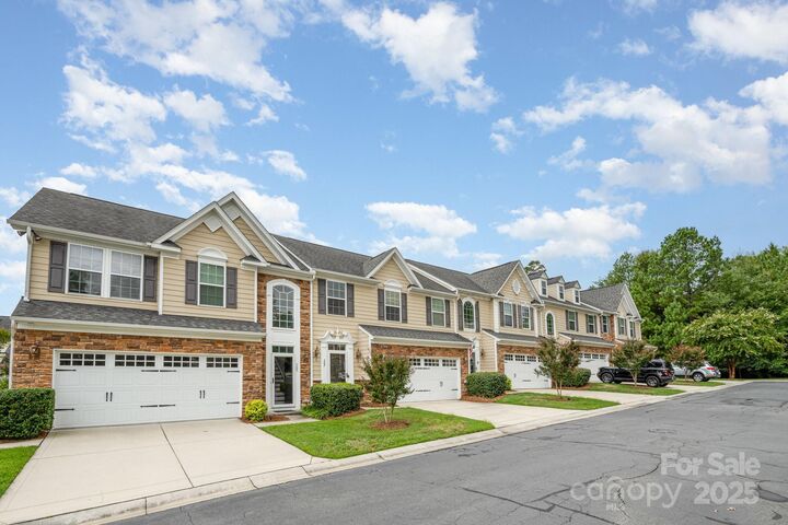 Property Photo: 209 Chartwell Lane SC 29708