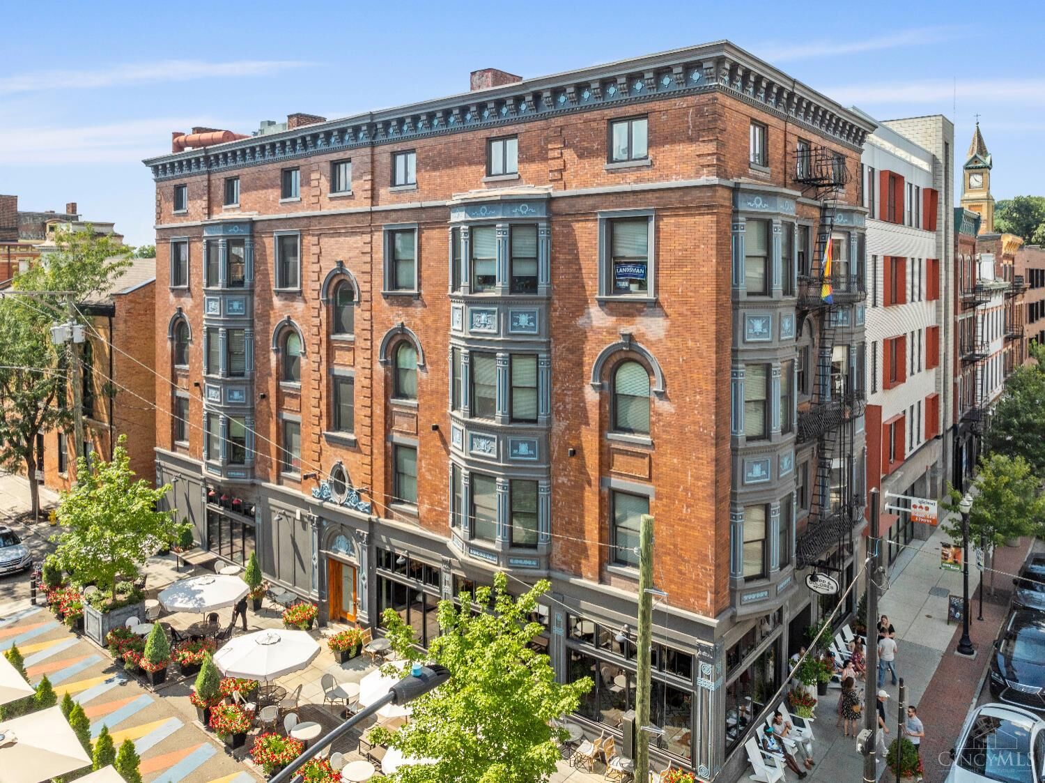 Property Photo:  1501 Vine Street  OH 45202 