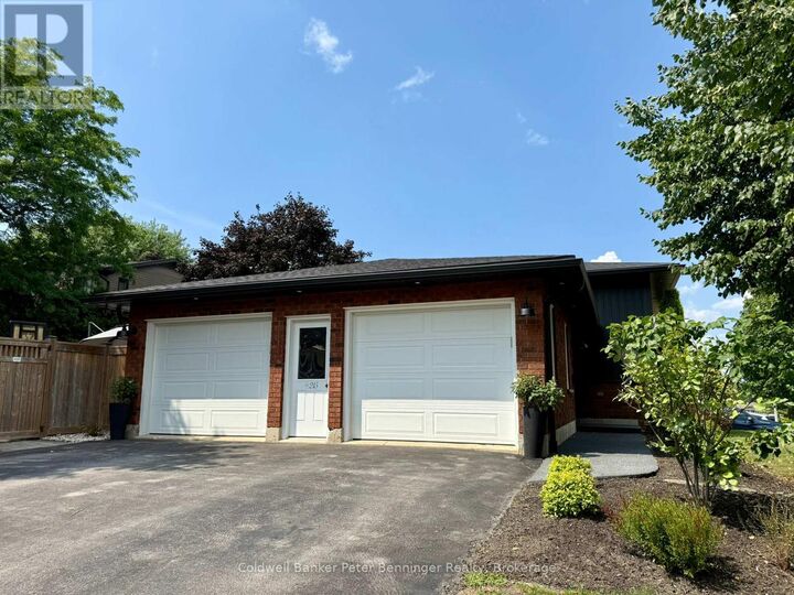 Property Photo:  215 Thomas Street  ON N0G 2V0 