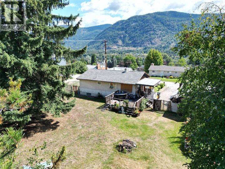 3300 5th Avenue  Castlegar BC V1N 2V5 photo