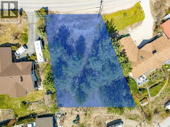 Photo de la propriété:  Lot B Gregory Road  BC V1Z 2W4 