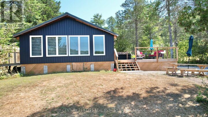 Property Photo:  910 Hummingbird Lane  ON K0E 1L0 