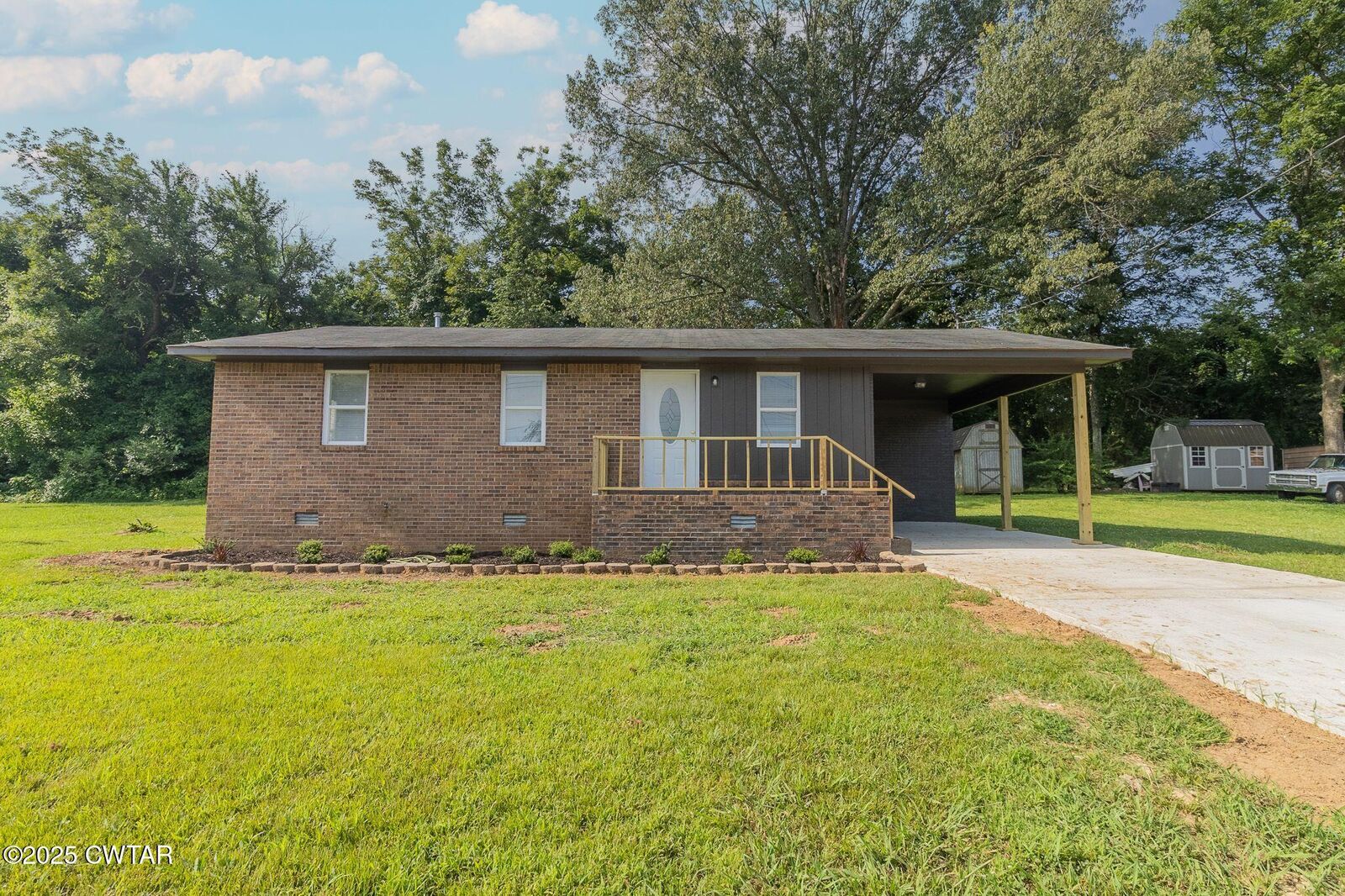 Property Photo:  533 Robin Street  TN 38012 