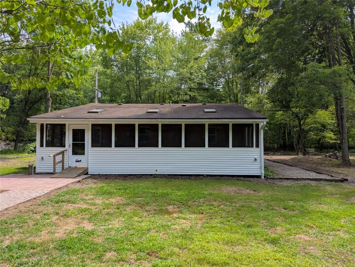 Property Photo:  1364 Sioux Lane  PA 16424 