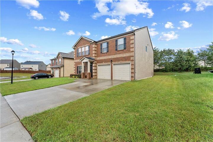 Property Photo: 3130 Rex Ridge Circle GA 30273