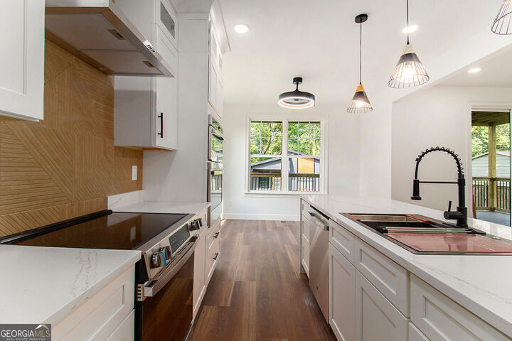 Property Photo: 2608 Argo Drive SE GA 30080