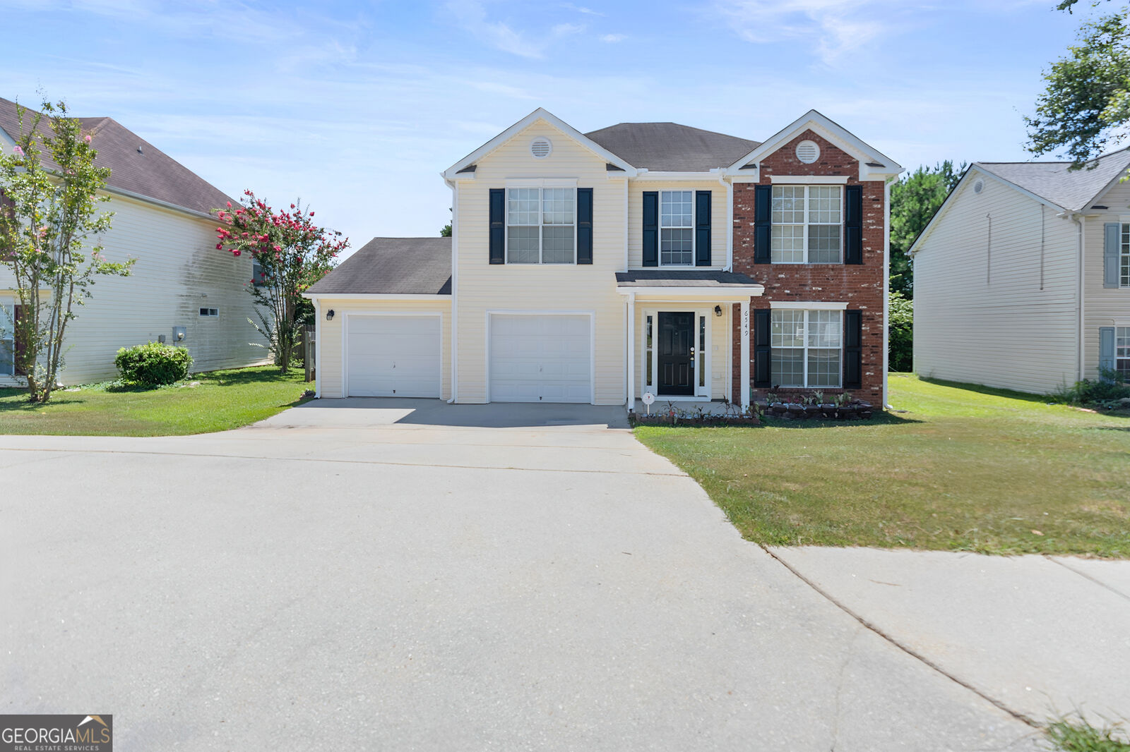 Property Photo: 6549 Creekview Court GA 30296