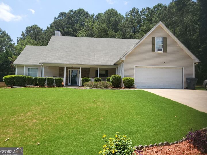 Property Photo:  55 Syracuse Lane  GA 30016 