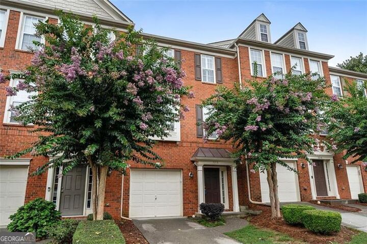 Property Photo:  3016 Glendower Way  GA 30075
