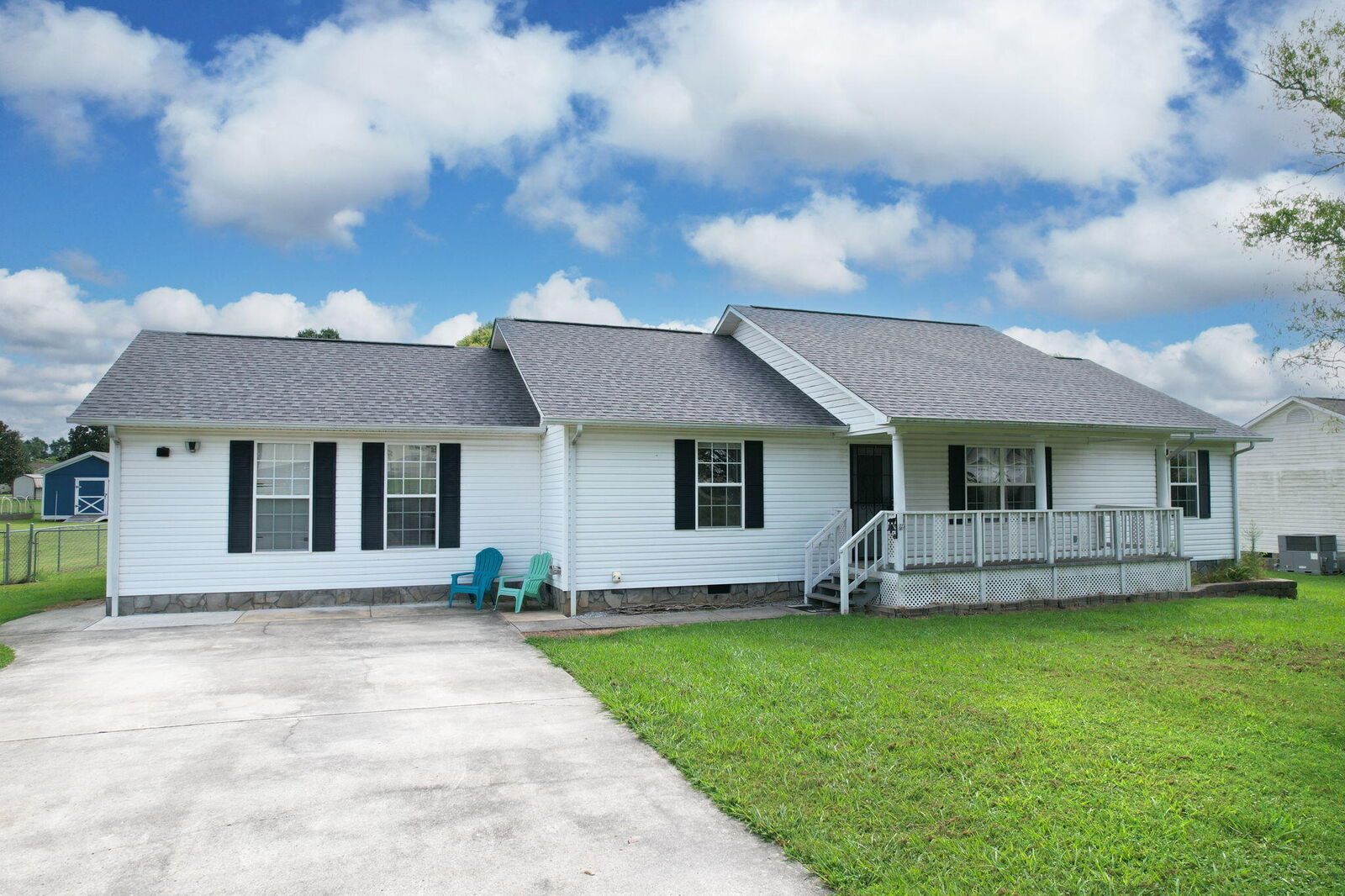Property Photo: 295 Sky Drive TN 37321