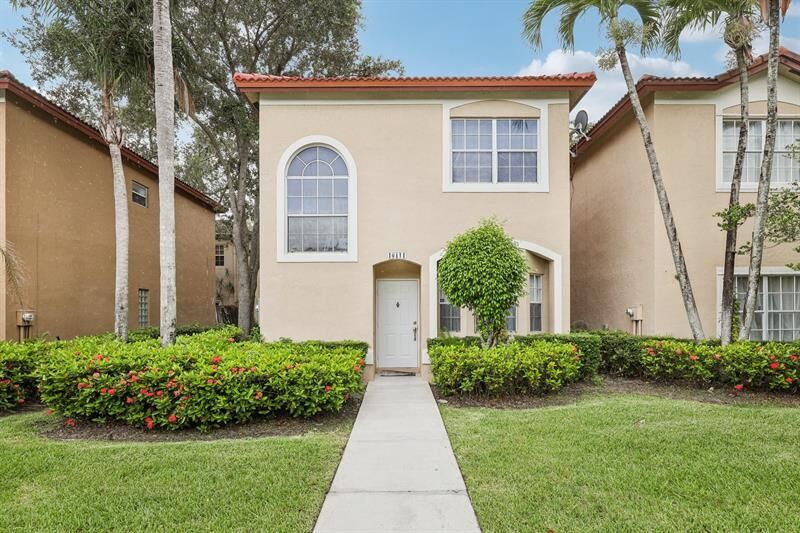 Property Photo:  16111 Emerald Cove Rd  FL 33331 