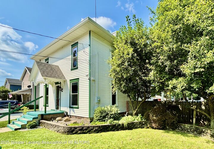 308 S Sheldon Street  Charlotte MI 48813 photo