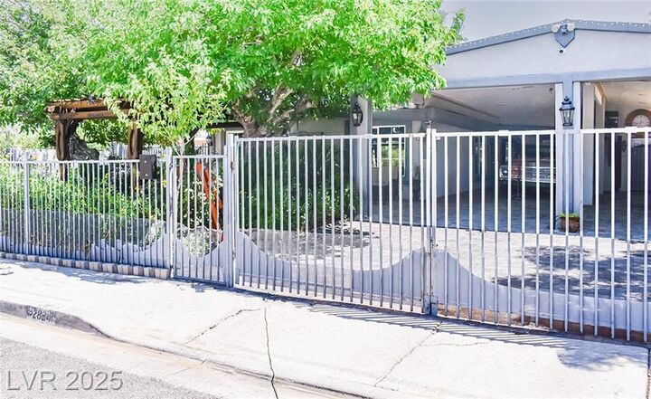 Property Photo:  2824 El Toreador Street  NV 89169 