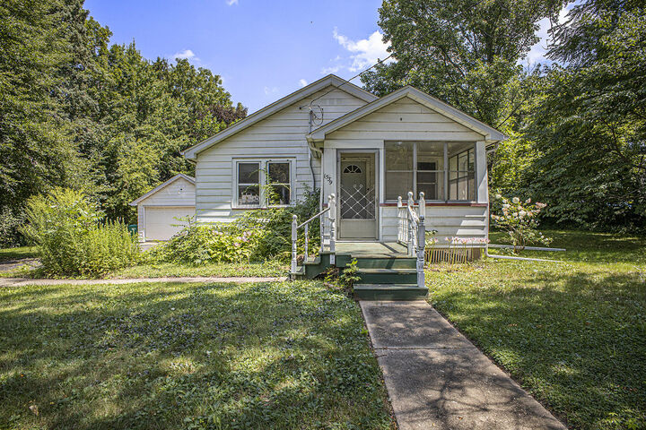 Property Photo: 1539 Weller Avenue IN 46350