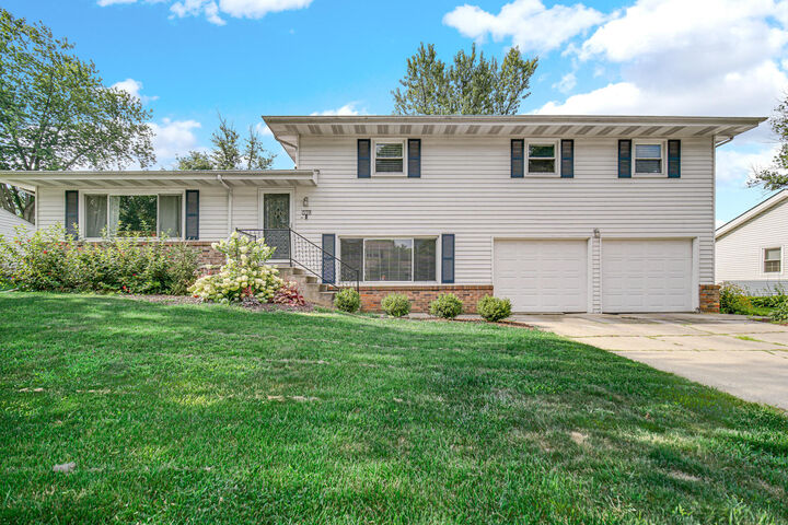Property Photo: 559 Gene Lane IN 46385
