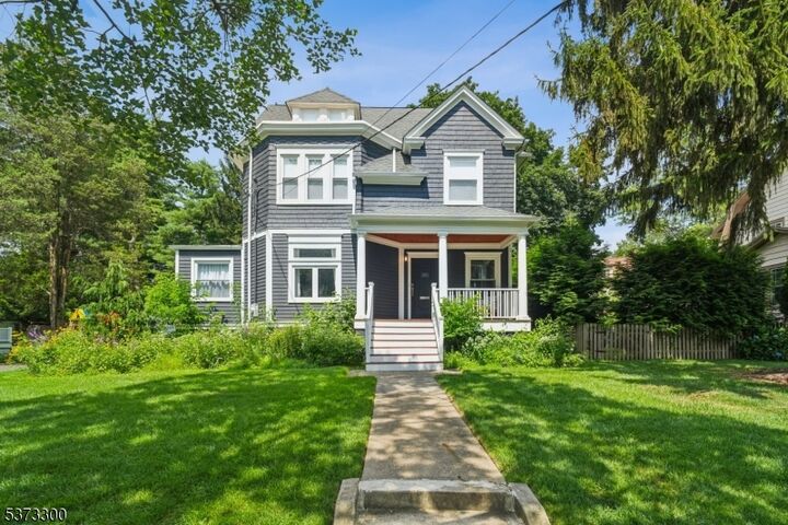 Property Photo: 385 Meadowbrook Ln NJ 07079