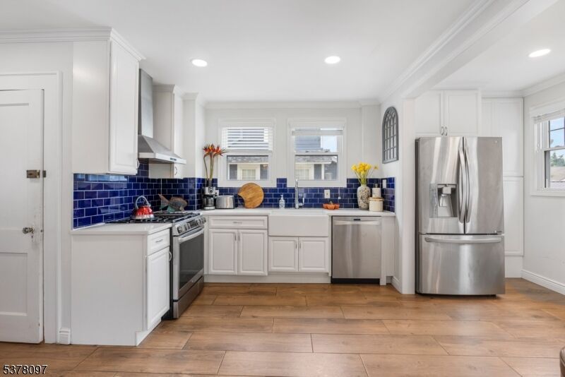 Property Photo: 1083 Overlook Ter NJ 07083