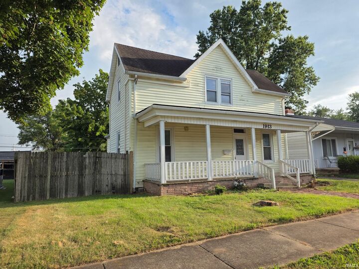1913 E Michigan Street  Evansville IN 47711 photo