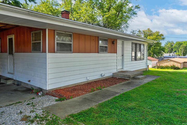 Property Photo:  112 N Charlton Avenue  IN 47601 