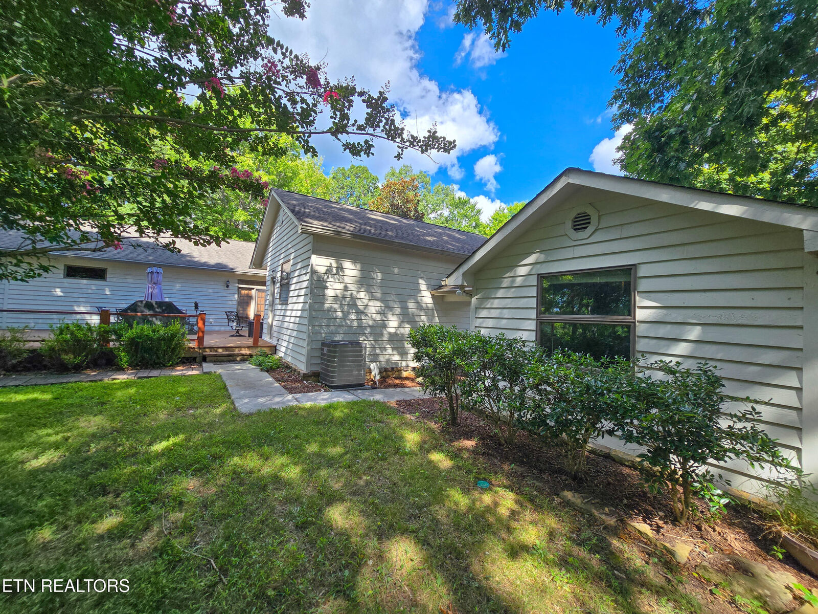 Property Photo:  337 Fox Ridge Lane  TN 37714 