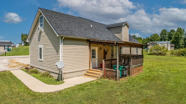 Property Photo: 54 Fox Run KY 40351
