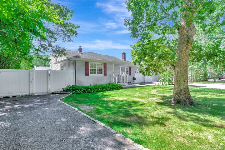 Property Photo:  36 Happy Acres Drive  NY 11967